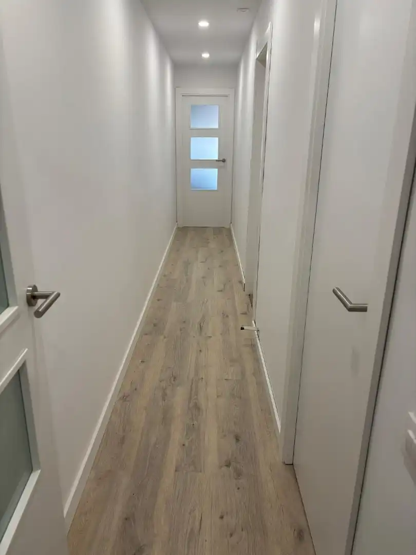Flat for rent in Carrer Reina Elisenda, 9, Morera Flat for rent in Badalona with Air Conditioner, Heating and Parquet flooring