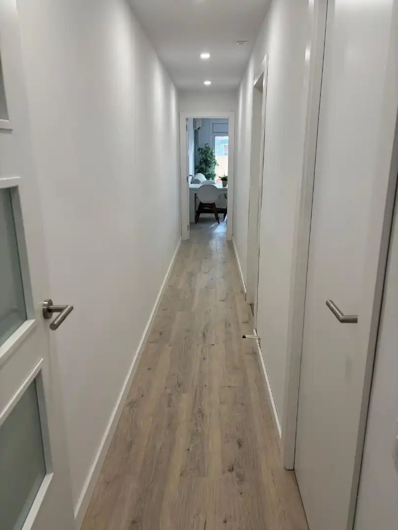 Flat for rent in Carrer Reina Elisenda, 9, Morera Flat for rent in Badalona with Air Conditioner, Heating and Parquet flooring