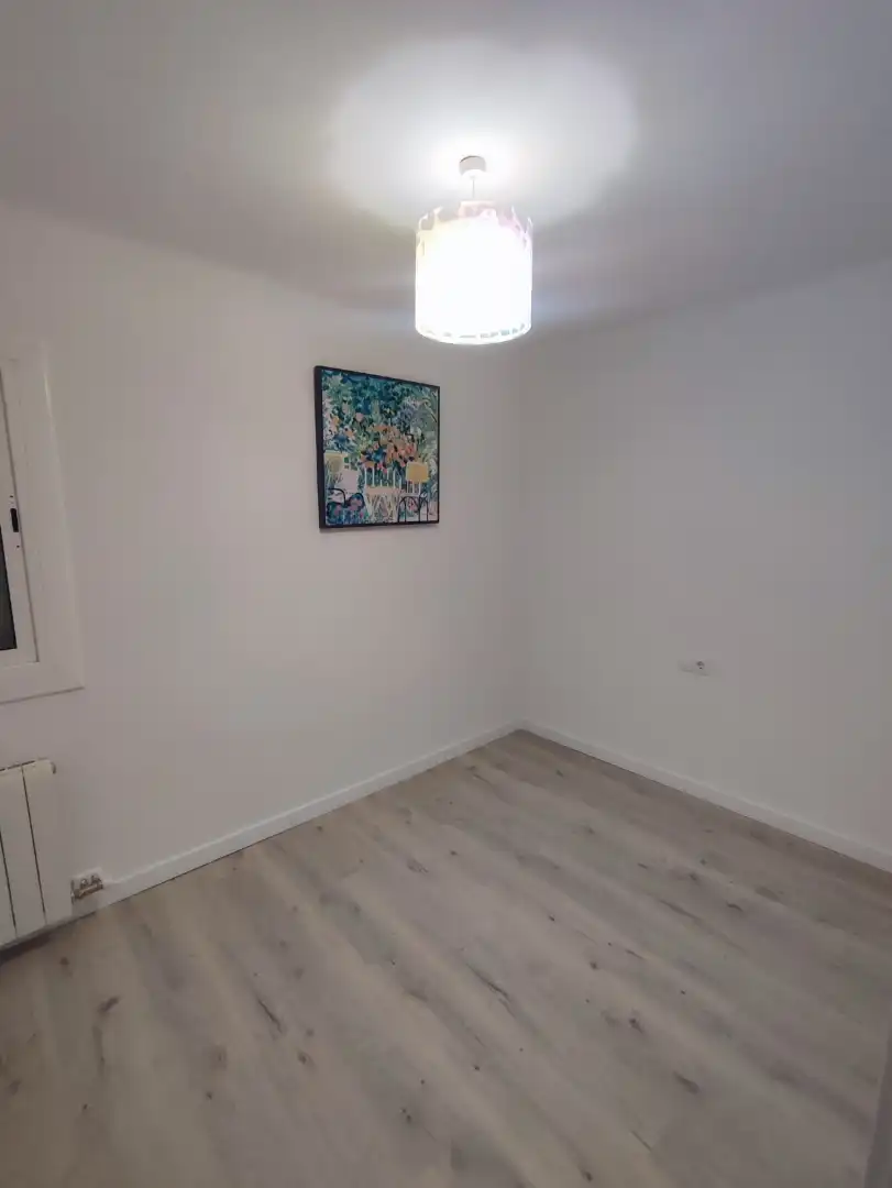 Flat for rent in Carrer Reina Elisenda, 9, Morera Flat for rent in Badalona with Air Conditioner, Heating and Parquet flooring