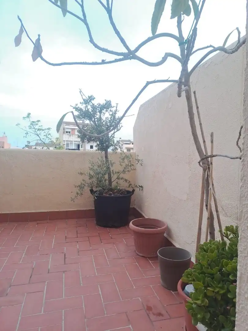 Flat for rent in Carrer Reina Elisenda, 9, Morera Balcony of Flat for rent in Badalona with Air Conditioner, Heating and Parquet flooring
