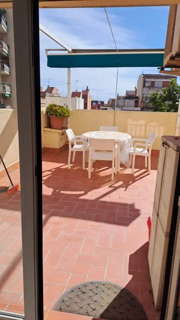Flat for rent in Carrer Reina Elisenda, 9, Morera Terrace of Flat for rent in Badalona with Air Conditioner, Heating and Parquet flooring