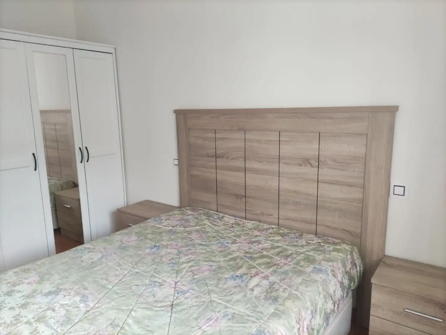Flat for rent in Calle del Pinzón, 2, Vista Alegre Bedroom of Flat for rent in Madrid with Air Conditioner, Heating and Parquet flooring