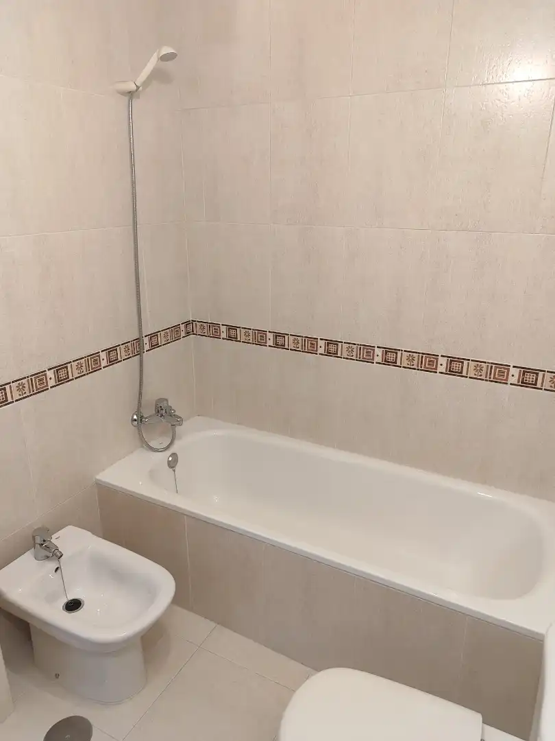 Wohnung zum Verkauf in Calle Luis Suárez Ximielga, 32, Colloto Badezimmer von Wohnung zum Verkauf in Oviedo