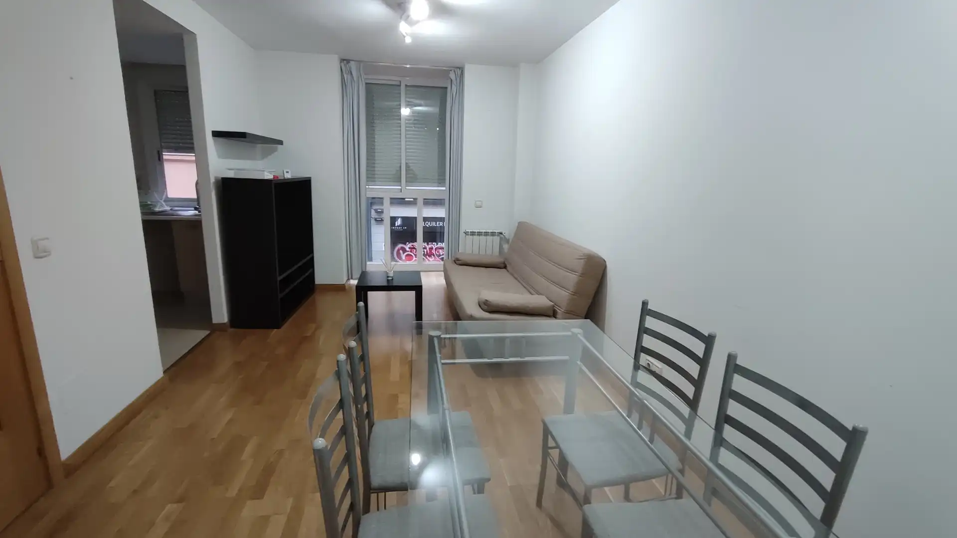Apartments for rent in Calle de Matilde Hernández, 27, San Isidro Living room of Apartments for rent in Madrid with Heating, Private garden and Parquet flooring