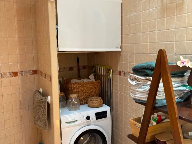 Baño de Finca rústica en venta en Tremp con Aire acondicionado, Calefacción y Jardín privado