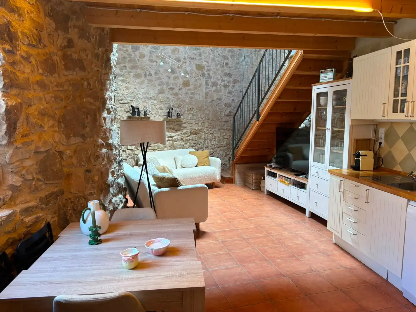 Sala de estar de Finca rústica en venta en Tremp con Aire acondicionado, Calefacción y Jardín privado