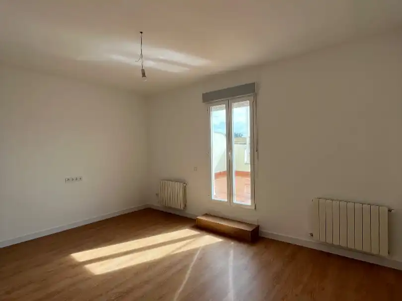 Flat for sale in Calle del Príncipe de Vergara, 269, Hispanoamérica - Bernabéu Bedroom of Flat for sale in Madrid Capital with Air Conditioner and Balcony