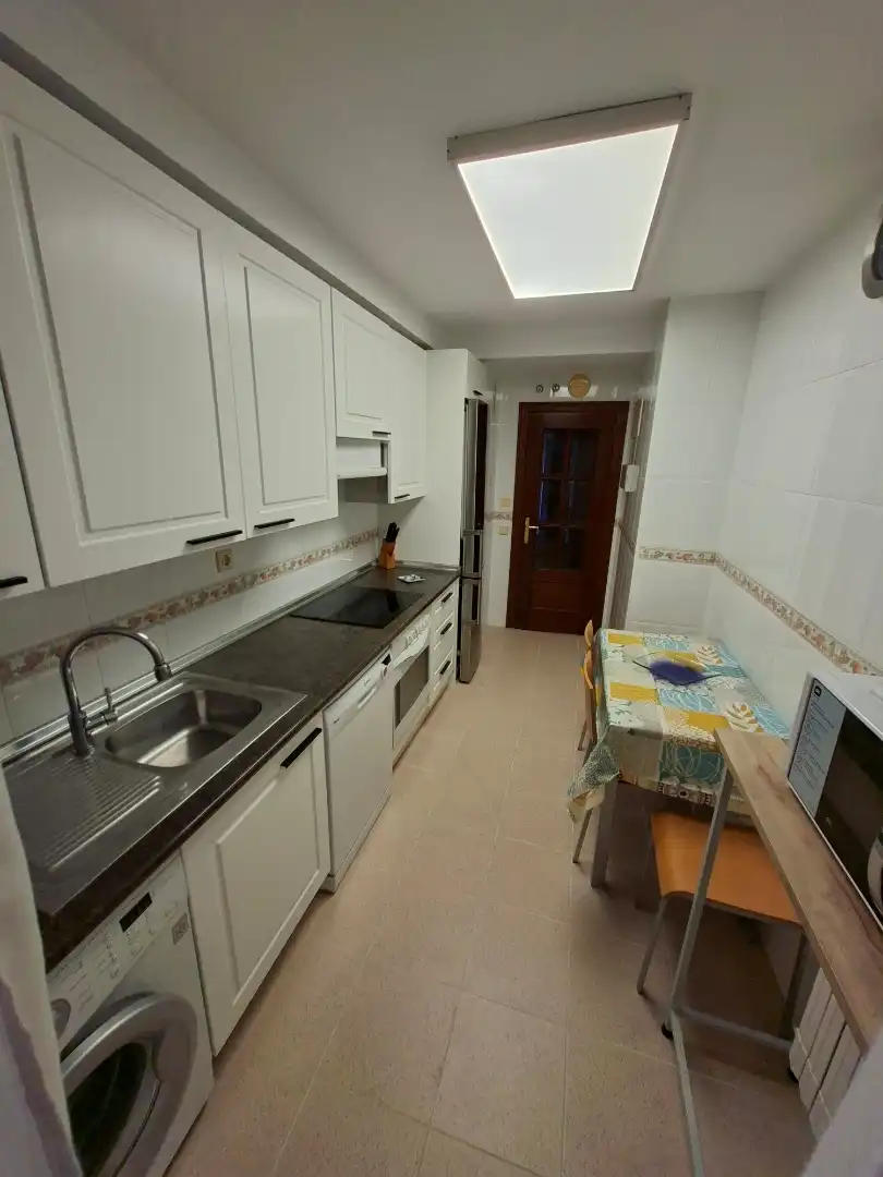 Flat for rent in Paseo de Longares, 16, Barrio Jesús Kitchen of Flat for rent in Zaragoza Capital with Air Conditioner and Terrace