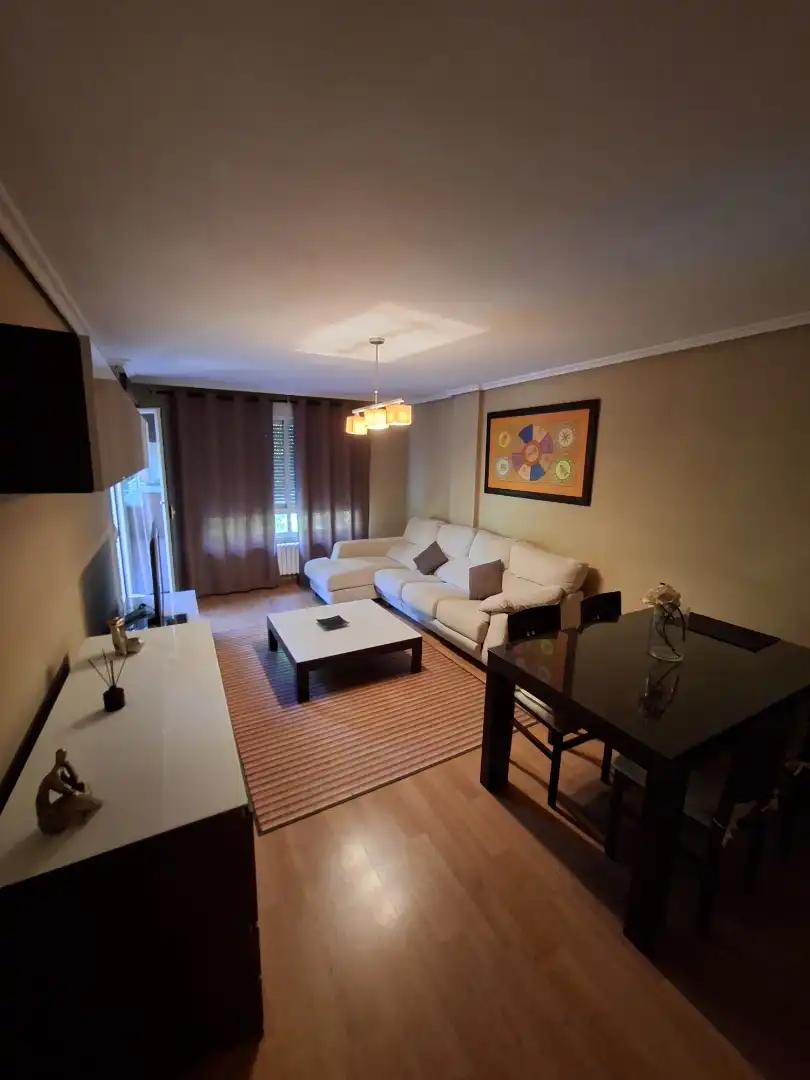 Flat for rent in Paseo de Longares, 16, Barrio Jesús Living room of Flat for rent in Zaragoza Capital with Air Conditioner and Terrace