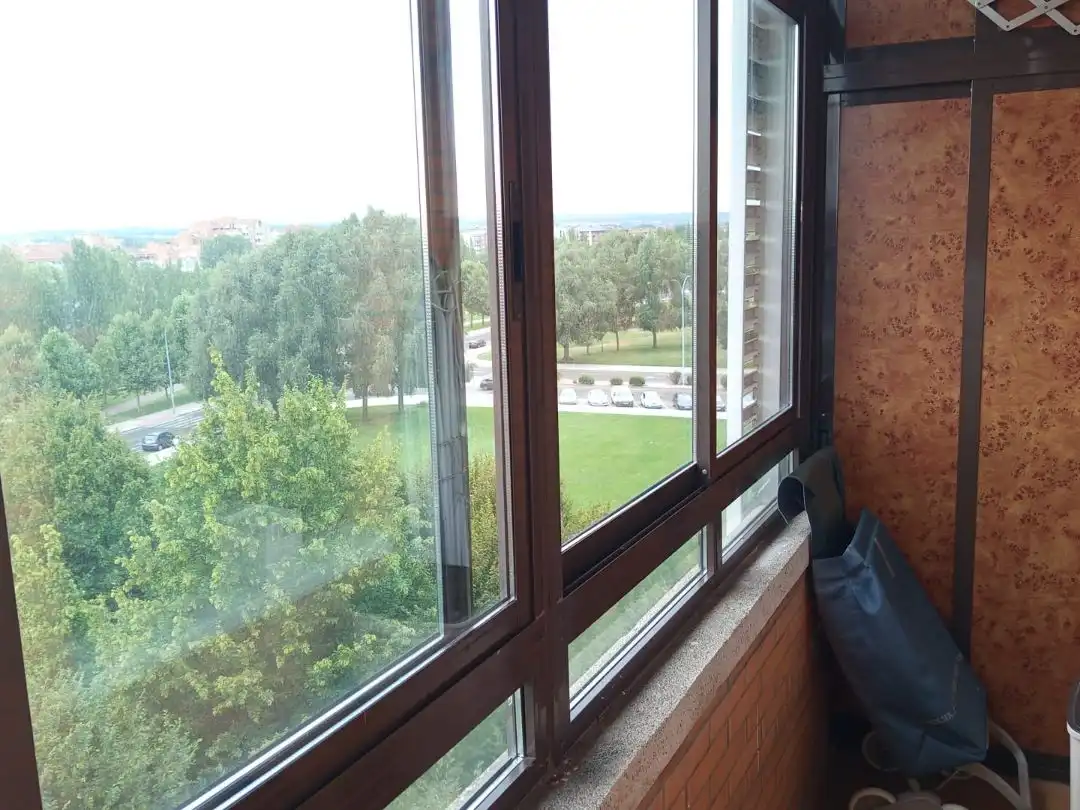 Pis en venda a Avinguda Los Peregrinos, 20, León Capital Terrassa de Pis en venda en León Capital amb Terrassa i Balcó