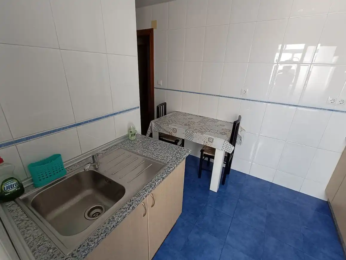 Piso de alquiler en Calle Hermanos Falco, 34, Hospital Cocina de Piso de alquiler en Albacete con Calefacción, Parquet y Terraza