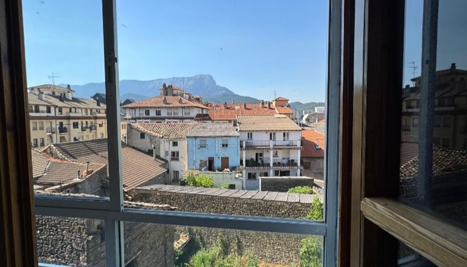 Piso en venta en Calle Sancho Ramírez, 6, Casco Antiguo - Ciudadela, Jaca - imagen 1 Foto 1 de Piso en venta en Calle Sancho Ramírez, 6, Casco Antiguo - Ciudadela, Jaca