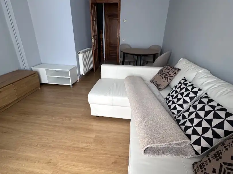 Flat for rent in Rúa de Bonaval, 17, Campus Norte - San Caetano Living room of Flat for rent in Santiago de Compostela with Heating, Parquet flooring and Storage room