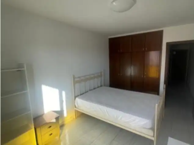 Habitació a Carrer de Bernat de Cabrera, 10, Bases de Manresa - Carretera de Santpedor