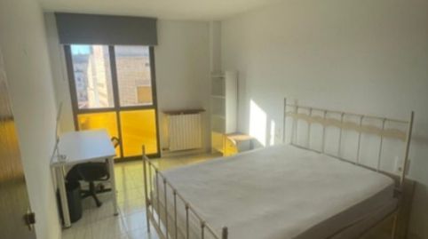 Foto 3 de Habitació a Carrer de Bernat de Cabrera, 10, Bases de Manresa - Carretera de Santpedor, Manresa