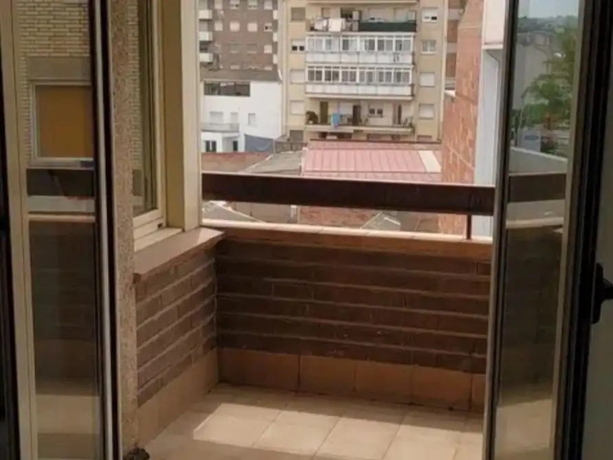 Habitació a Carrer de Bernat de Cabrera, 10, Bases de Manresa - Carretera de Santpedor