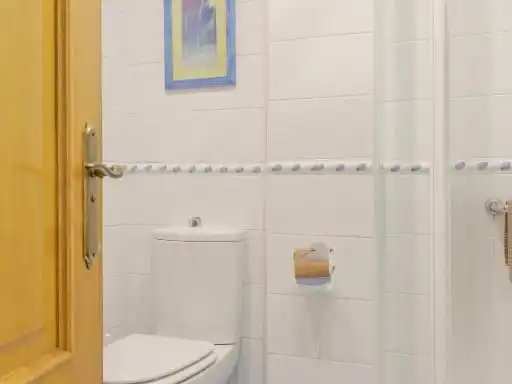 Room in Rúa Ernesto Caballero, 30, La Seca - Los Salgueriños Room in Rúa Ernesto Caballero, 30, La Seca - Los Salgueriños