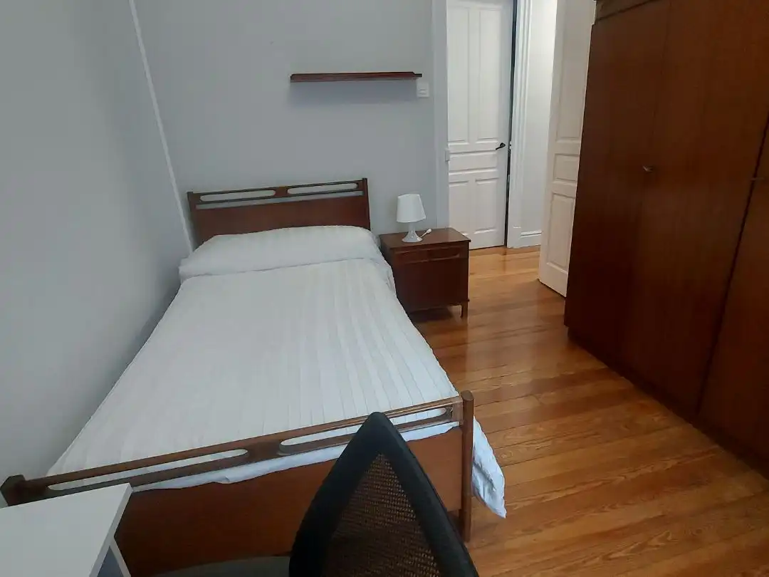 Flat for rent in Calle General Eguía, 50, Basurtu Bedroom of Flat for rent in Bilbao with Balcony