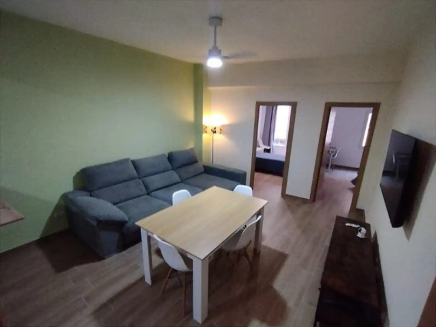Piso de alquiler en Sants Patrons Sala de estar de Piso de alquiler en Alzira con Terraza y Amueblado