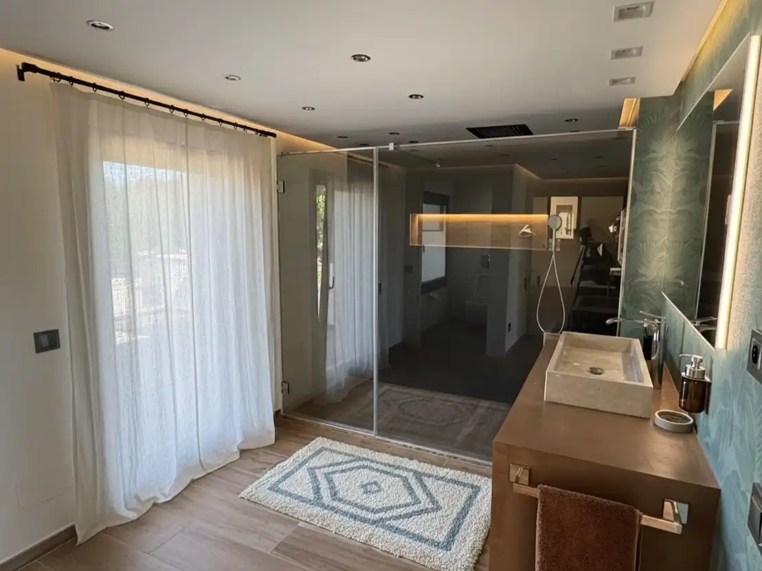 Flat for sale in Avenida de los Rosales, 1, Mojadillas - Parque de las Infantas - El Paraiso Bathroom of Flat for sale in Valdemorillo with Heating, Private garden and Terrace