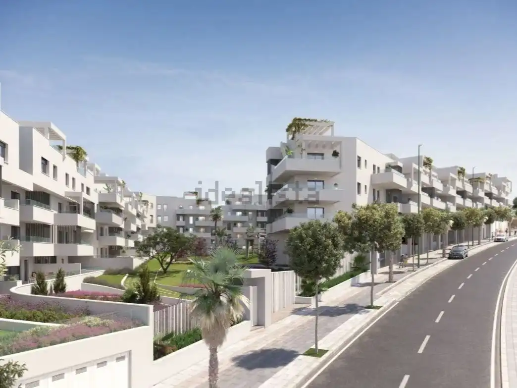 Pis de lloguer a Avenida Arrigo Boito, 1, Este Vista exterior de Pis de lloguer en Málaga Capital amb Aire condicionat, Terrassa i Piscina