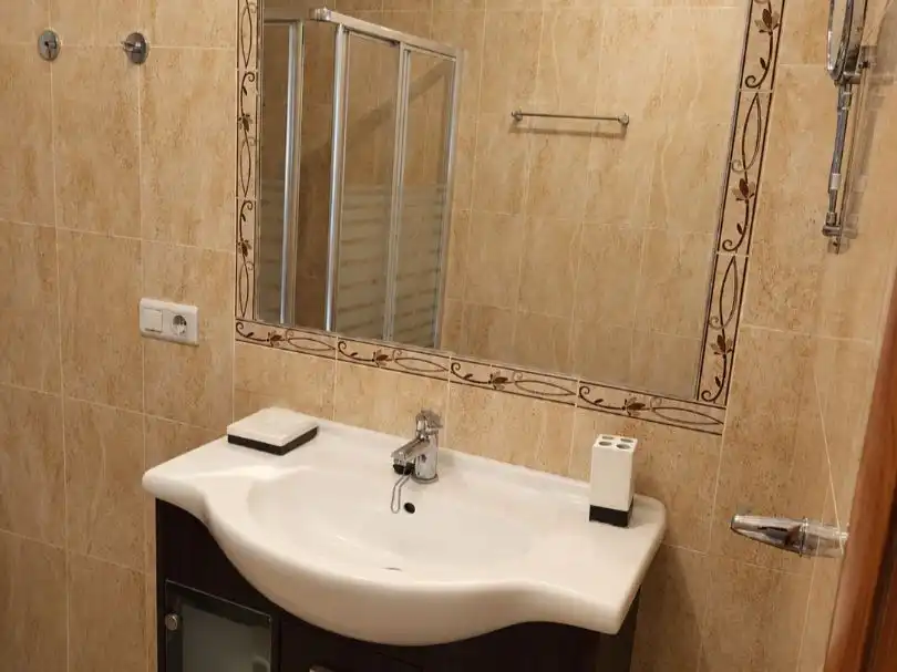 Baño de Piso en venta en Albaladejo con Aire acondicionado, Calefacción y Amueblado