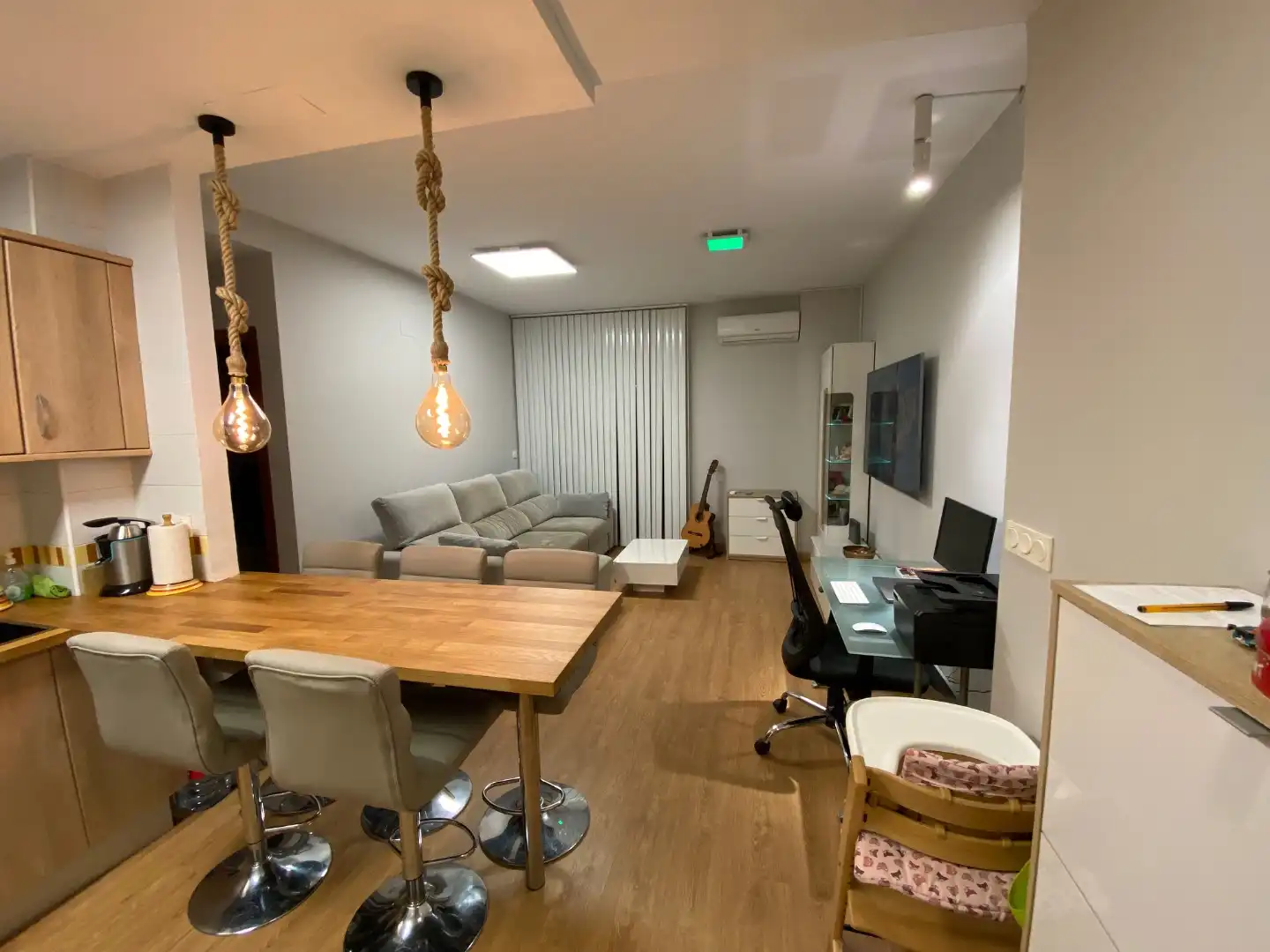 Flat for rent in Plaza Nuevo Zaidin, 1, Barrio de Zaidín Living room of Flat for rent in Granada with Air Conditioner, Heating and Parquet flooring