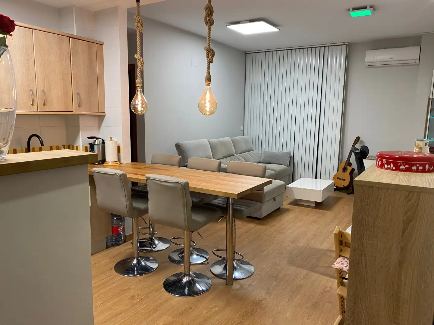 Flat for rent in Plaza Nuevo Zaidin, 1, Barrio de Zaidín Living room of Flat for rent in Granada with Air Conditioner, Heating and Parquet flooring