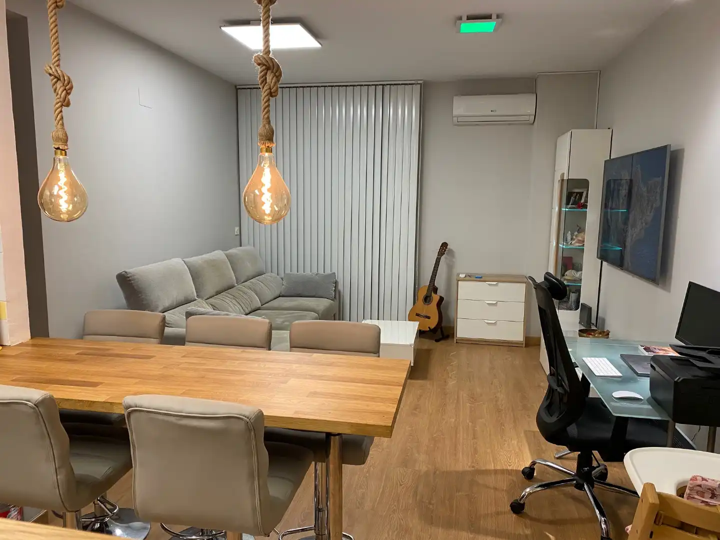 Flat for rent in Plaza Nuevo Zaidin, 1, Barrio de Zaidín Living room of Flat for rent in Granada with Air Conditioner, Heating and Parquet flooring