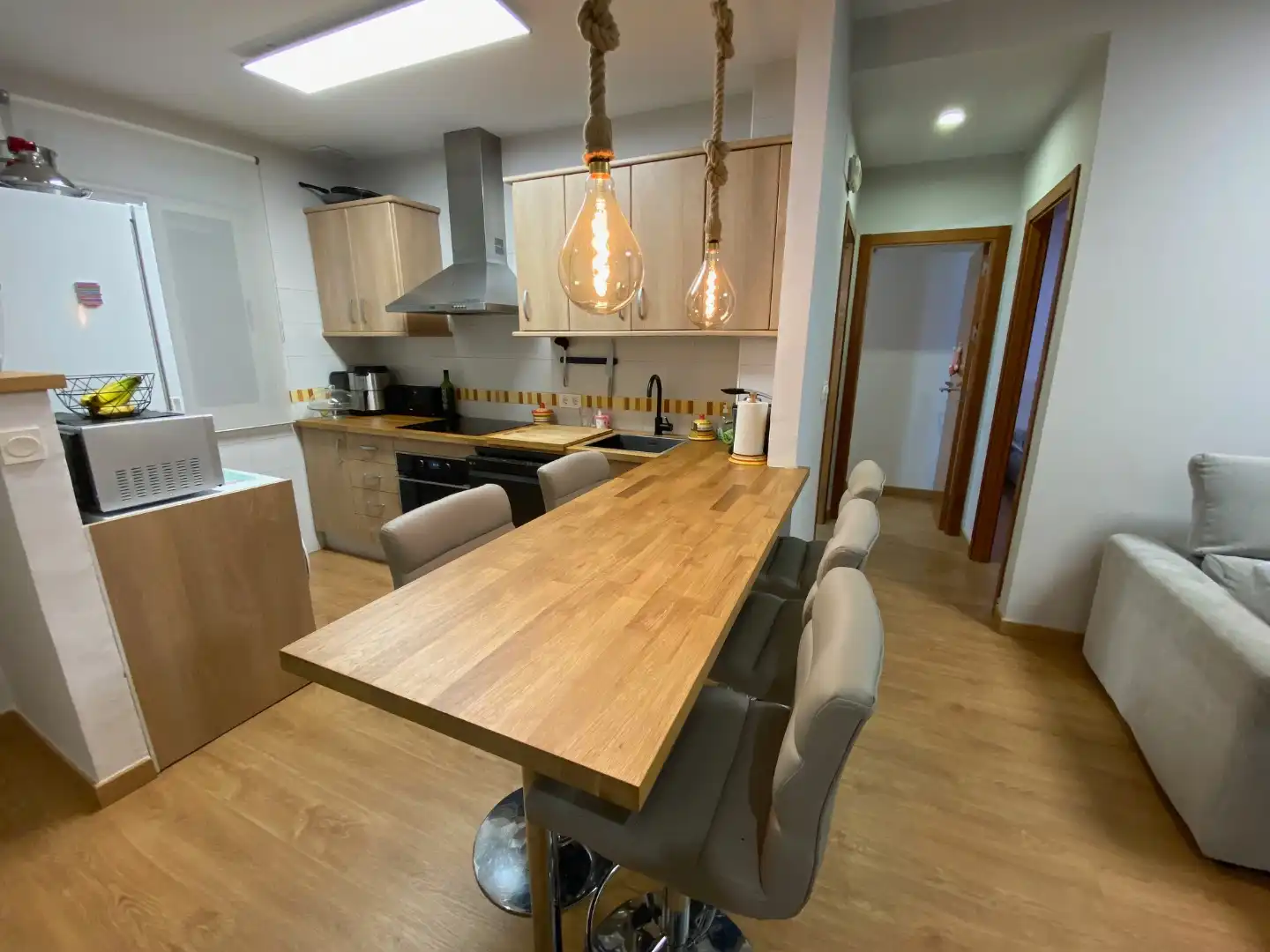 Flat for rent in Plaza Nuevo Zaidin, 1, Barrio de Zaidín Kitchen of Flat for rent in Granada with Air Conditioner, Heating and Parquet flooring