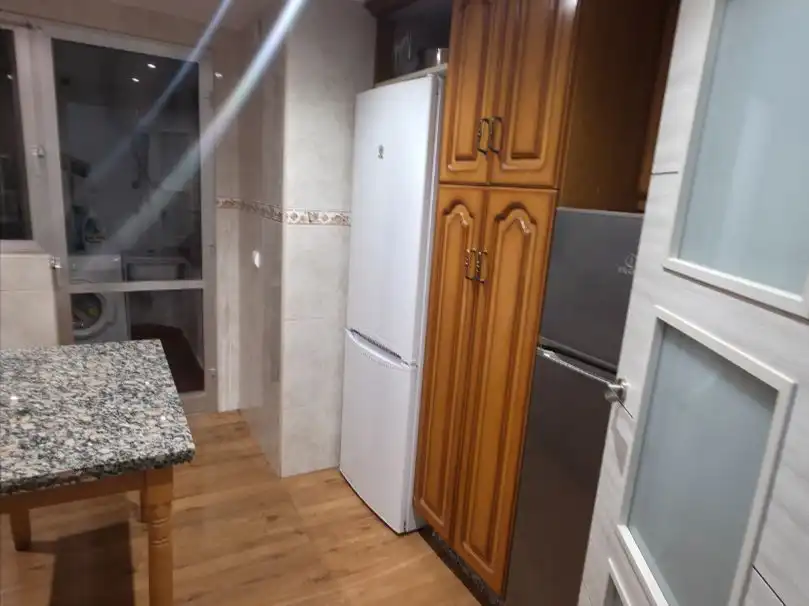 Flat for rent in Calle Sagrada Familia, 4, Huerta de la Reina - Trassierra Flat for rent in Calle Sagrada Familia, 4, Huerta de la Reina - Trassierra