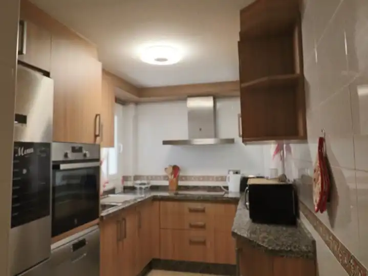 Flat for rent in Calle Doctor Cristóbal Ruiz Méndez, 27, Huerta Nueva Kitchen of Flat for rent in Estepona with Air Conditioner, Heating and Parquet flooring