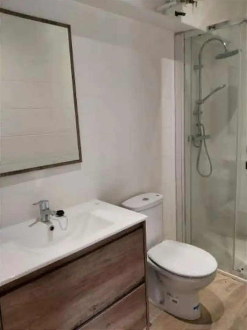 Flat for rent in Villaverde Alto Bathroom of Flat for rent in Madrid
