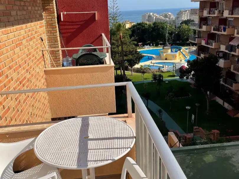 Estudi de lloguer a Avenida Gamonal, 10, Parque de la Paloma Dormitori de Estudi de lloguer en Benalmádena amb Aire condicionat, Terrassa i Piscina