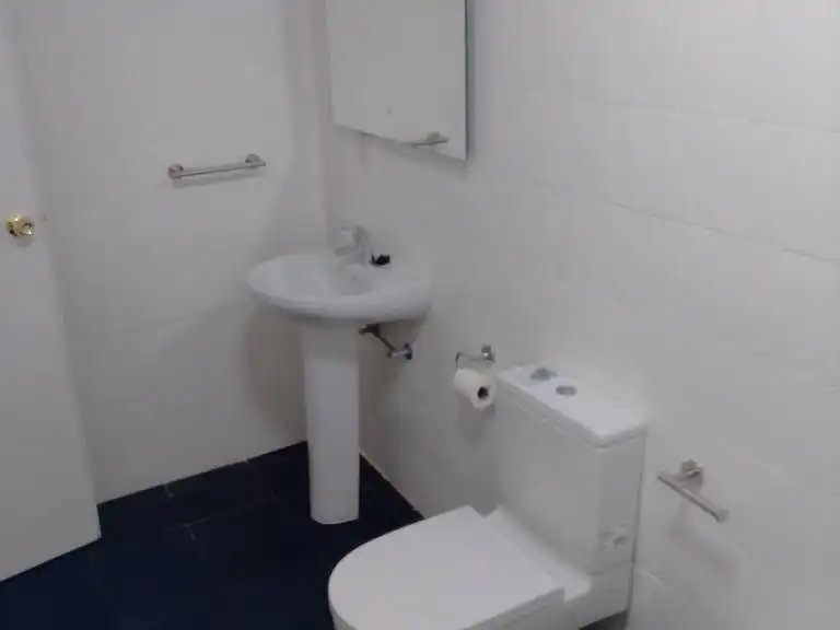 Piso de alquiler en Calle Ruiz Hernández, 12, Valladolid Capital Baño de Piso de alquiler en Valladolid Capital con Balcón