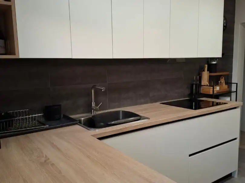 Kitchen of Flat for sale in Lleida  with Heating, Private garden and Parquet flooring