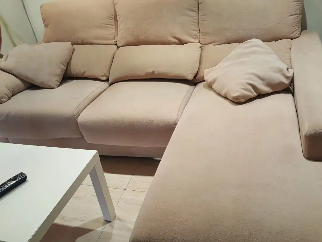 Piso en venta en Carrer de Lluís Castells, 28, Centre Sala de estar de Piso en venta en Sant Boi de Llobregat con Aire acondicionado y Balcón
