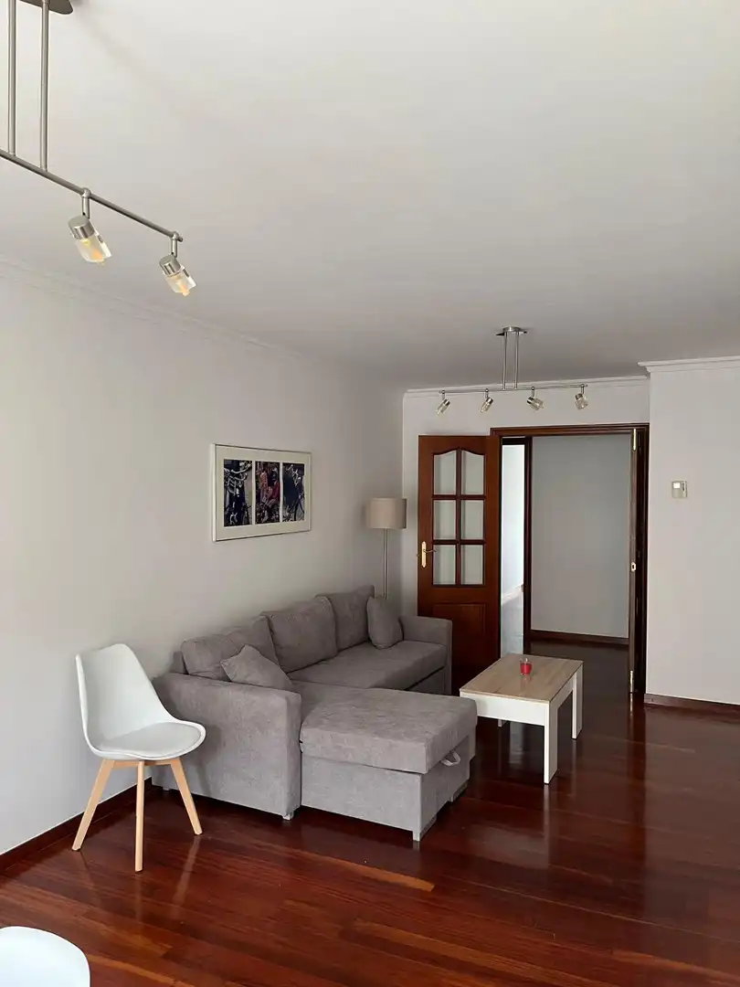 Flat for rent in Urbanización Monte Balado, 29, Brión Living room of Flat for rent in Brión with Heating, Private garden and Parquet flooring