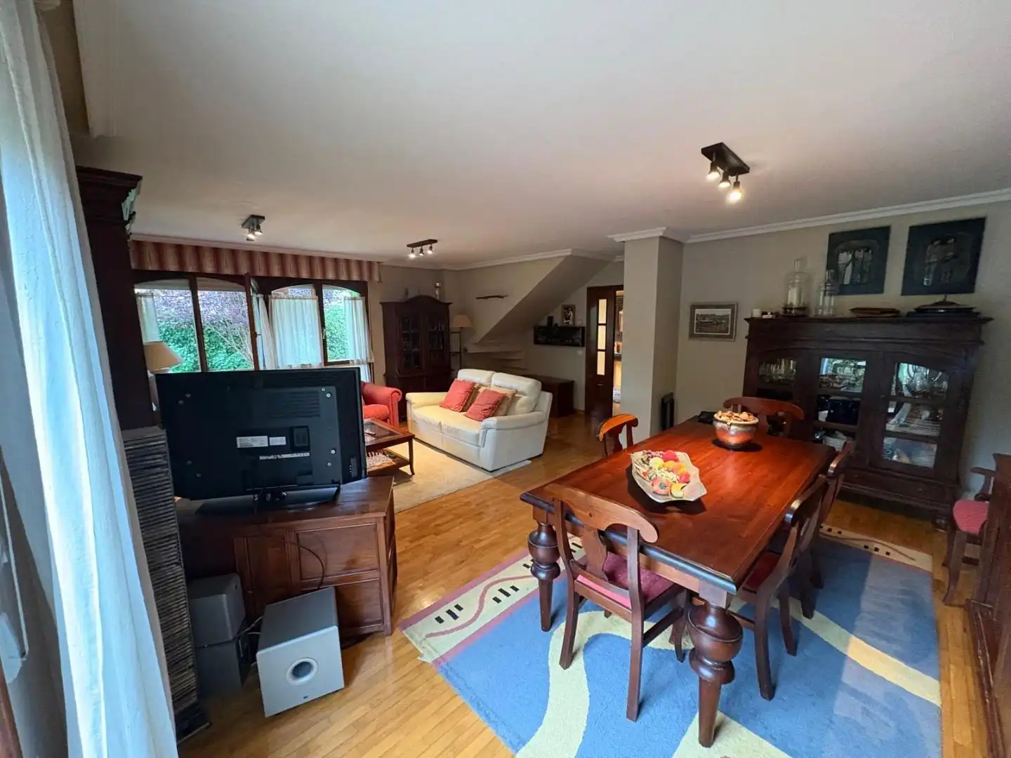 Casa o xalet en venda a Viella - Granda - Meres Sala d'estar de Casa o xalet en venda en Siero