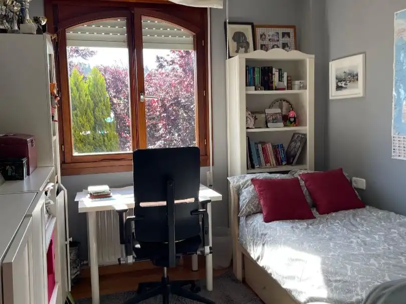 Casa o xalet en venda a Viella - Granda - Meres Dormitori de Casa o xalet en venda en Siero