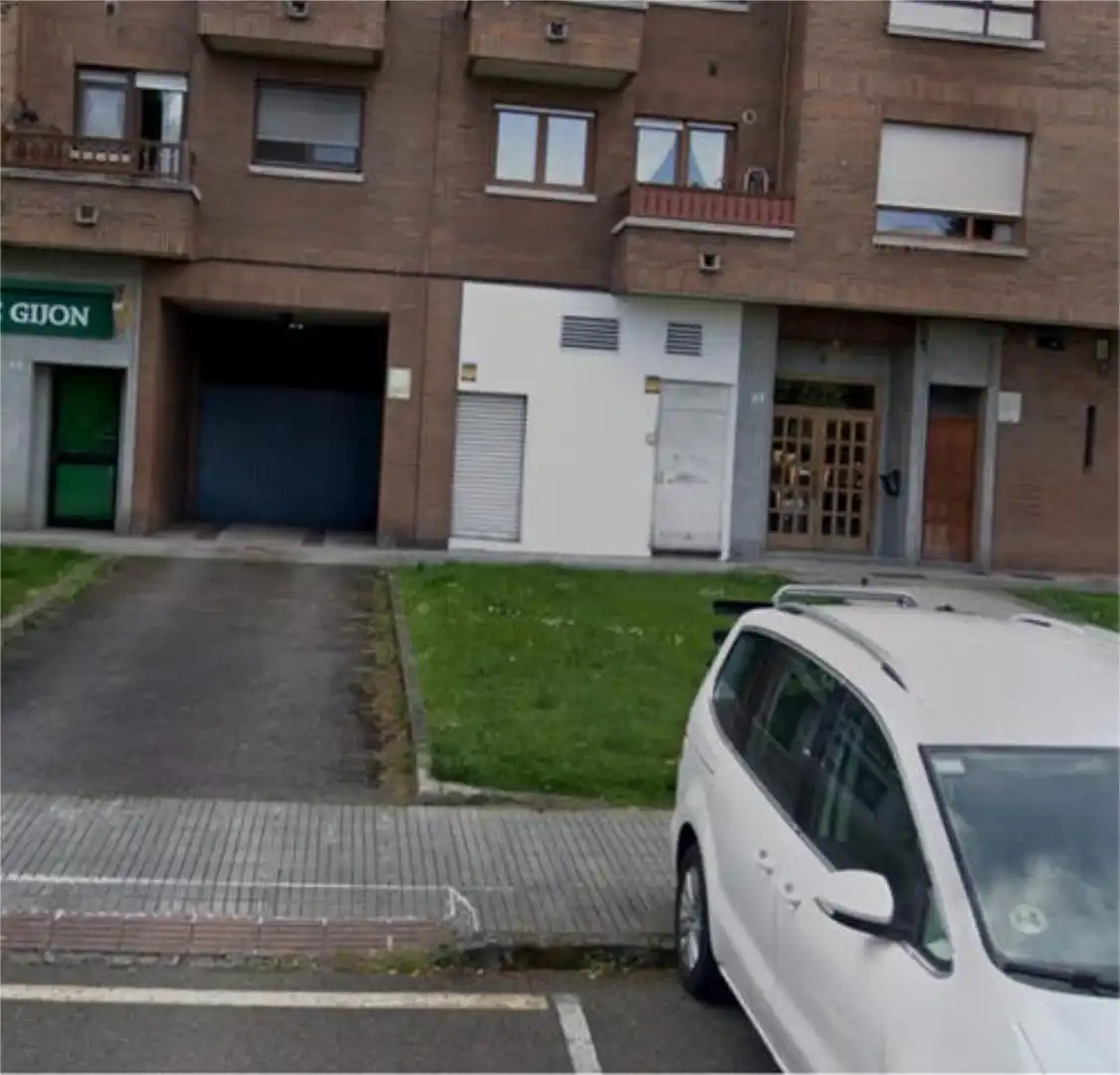 Garage zur Miete in Nuevo Gijón