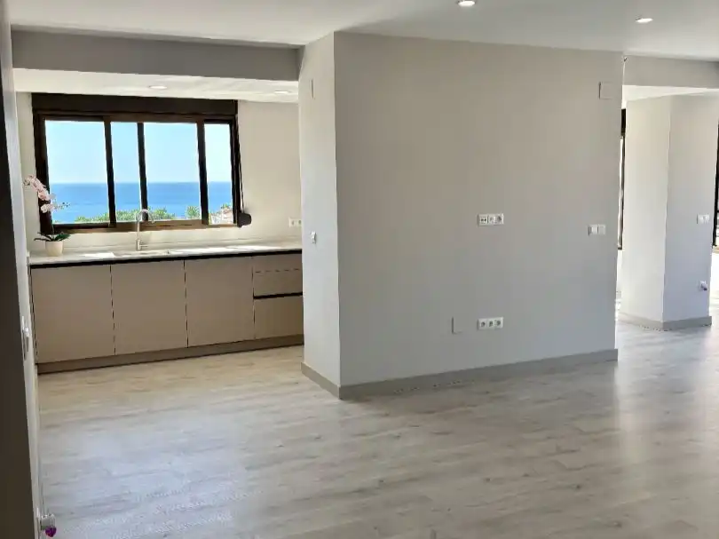 Flat for sale in Calle Danza Invisible, 4, El Bajondillo Kitchen of Flat for sale in Torremolinos with Private garden, Parquet flooring and Terrace