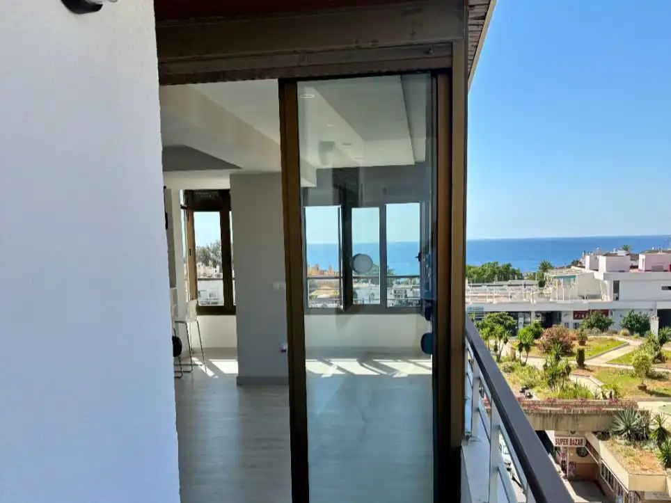 Flat for sale in Calle Danza Invisible, 4, El Bajondillo Balcony of Flat for sale in Torremolinos with Private garden, Parquet flooring and Terrace
