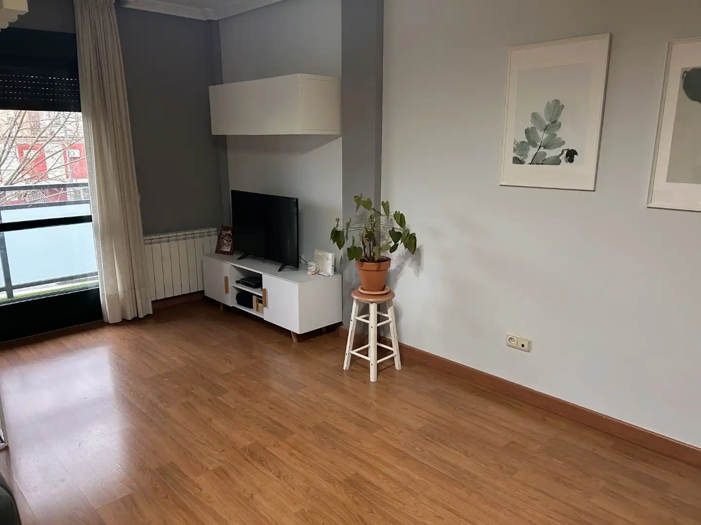 Piso en venta en Avenida Salamanca, 41, Plasencia Sala de estar de Piso en venta en Plasencia con Aire acondicionado, Terraza y Balcón