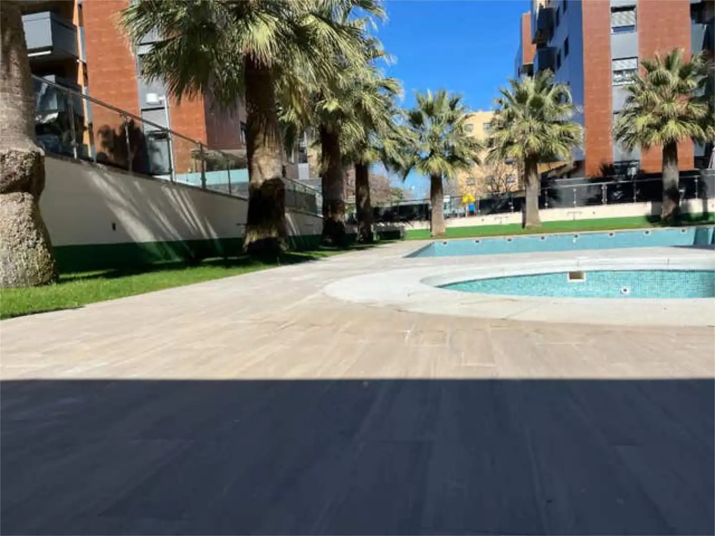 Piso de alquiler en Parque Lagos Piscina de Piso de alquiler en Granada con Calefacción, Jardín privado y Terraza