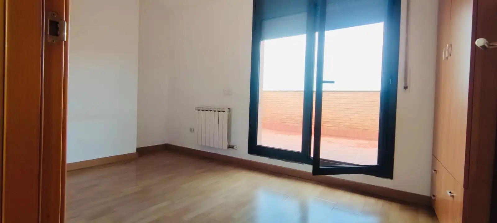 Dormitori de Dúplex de lloguer en Alcarràs amb Calefacció, Parquet i Terrassa