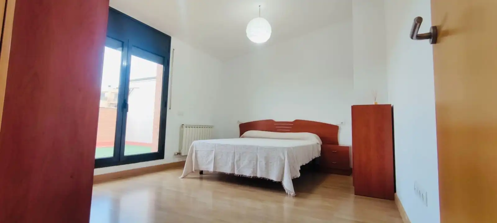 Dormitori de Dúplex de lloguer en Alcarràs amb Calefacció, Parquet i Terrassa