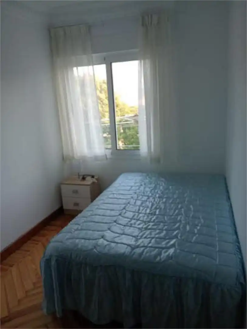 Flat for rent in Cuatro Caminos Bedroom of Flat for rent in Santander with Furnished