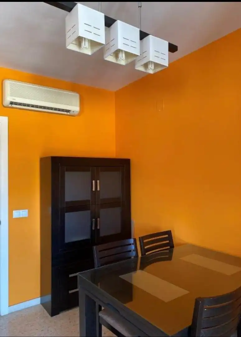 Dining room of Flat for rent in Sevilla  with Air Conditioner, Heating and Furnished