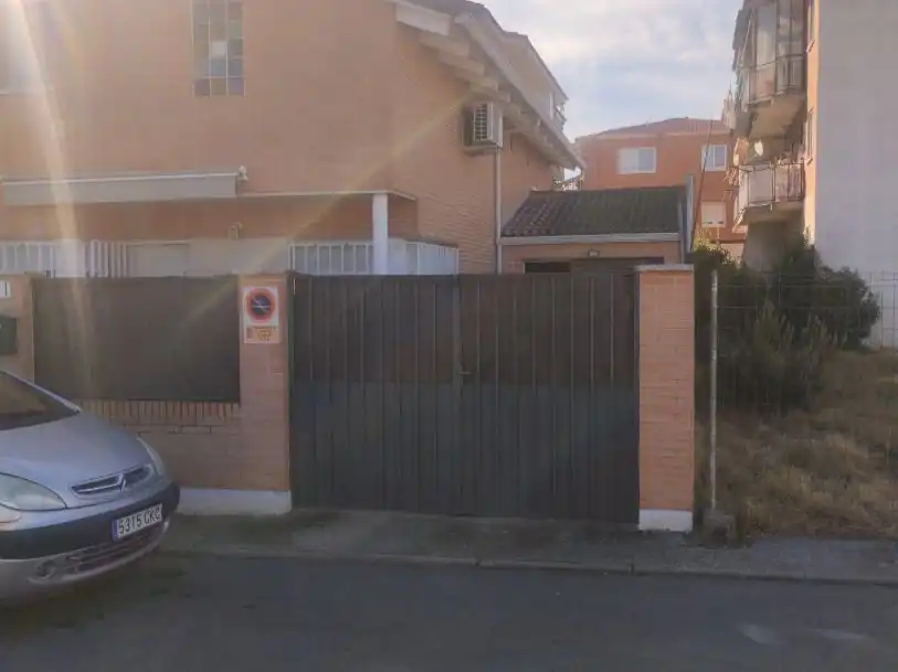 Casa o chalet en venta en Calle Azorín, 11, Yunquera de Henares Parking de Casa o chalet en venta en Yunquera de Henares con Aire acondicionado, Calefacción y Terraza